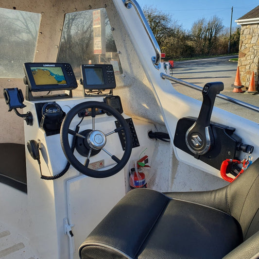 Warrior 165 Boat Cabin