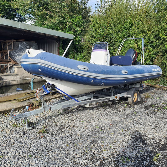 Brig F500 w/ Evinrude E-TEC 50hp