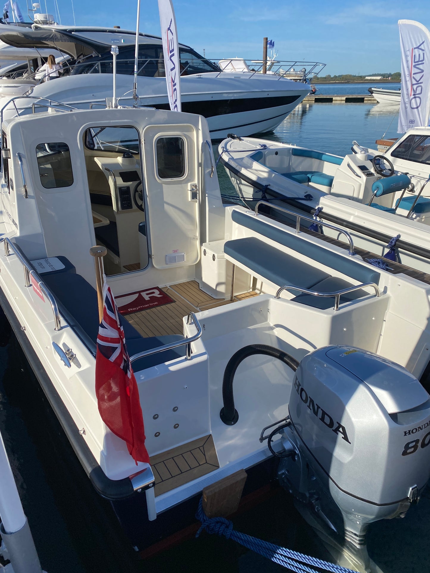 PILOTHOUSE 20