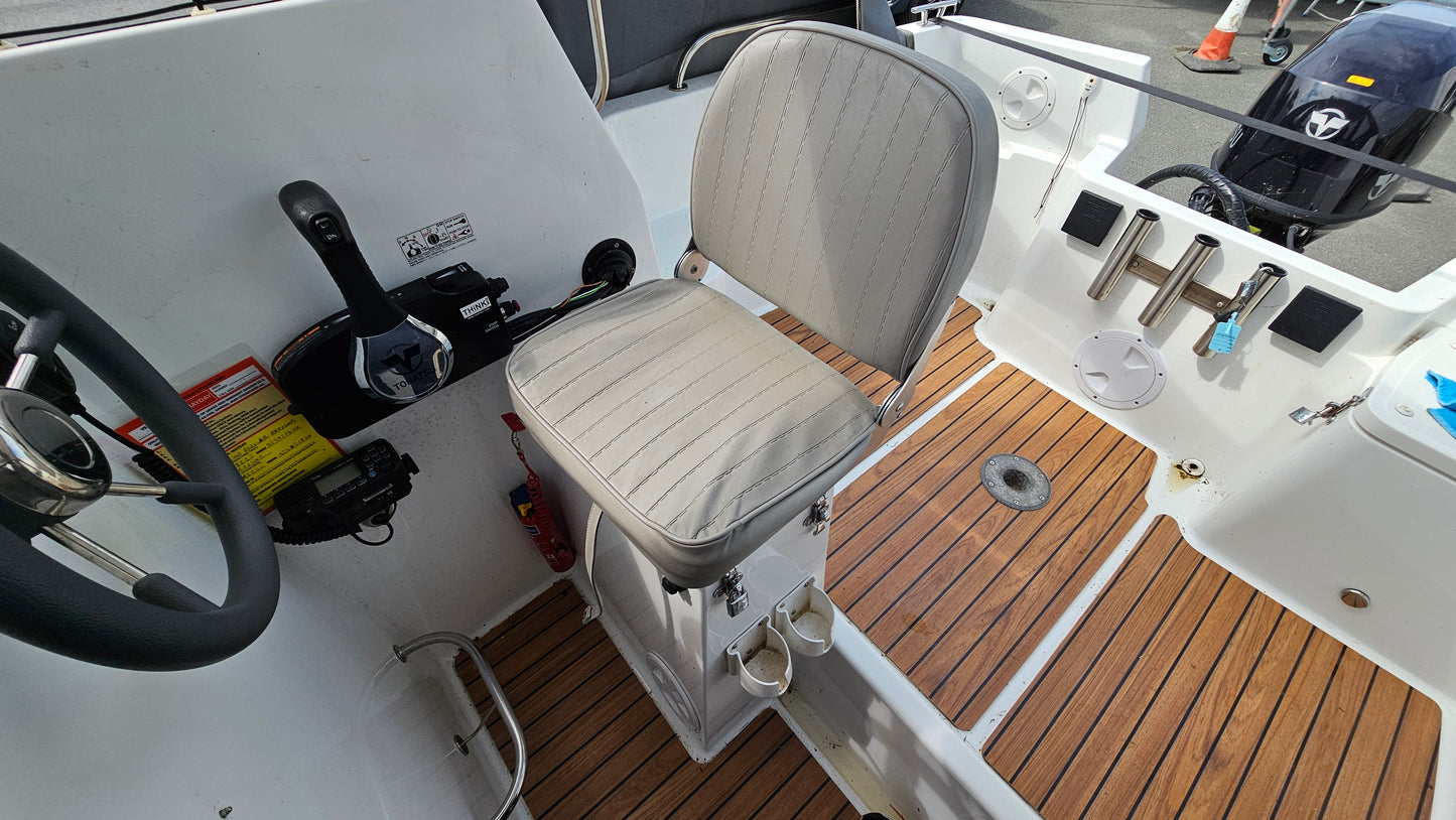 Spectrum 480P w/ Tohatsu 50hp