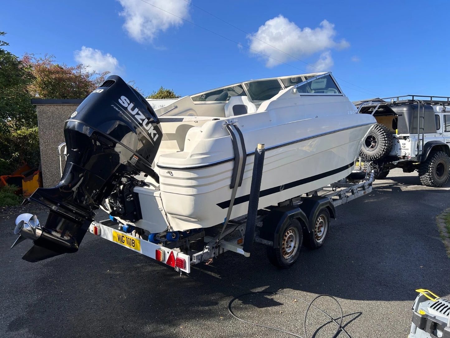 Jeanneau Leader 605