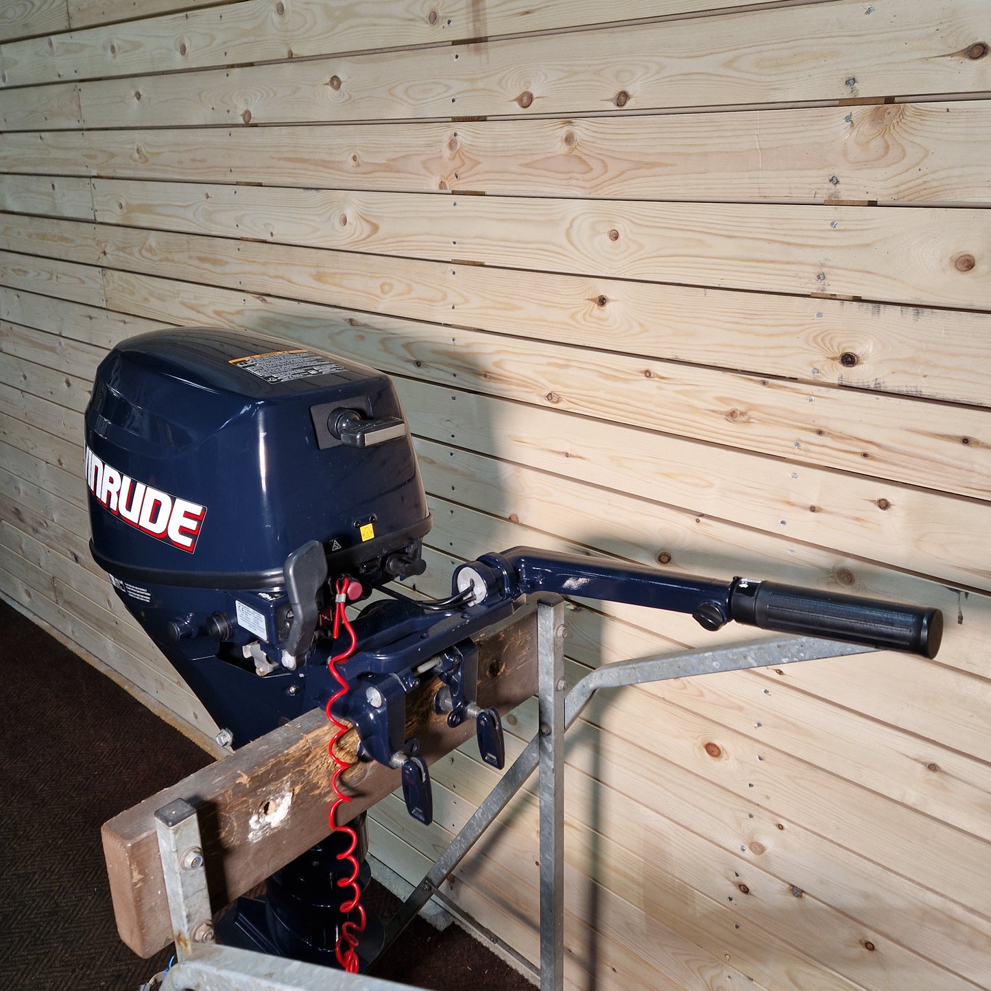 2014 Evinrude 9.8hp Outboard - Long Shaft
