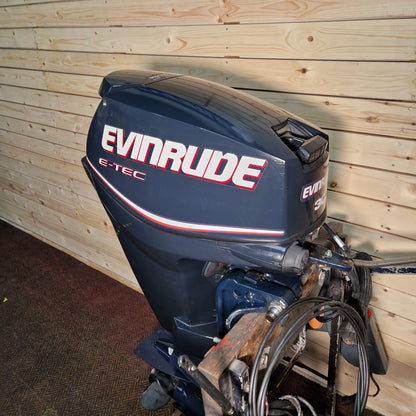 2013 Evinrude 30hp Outboard - Long Shaft