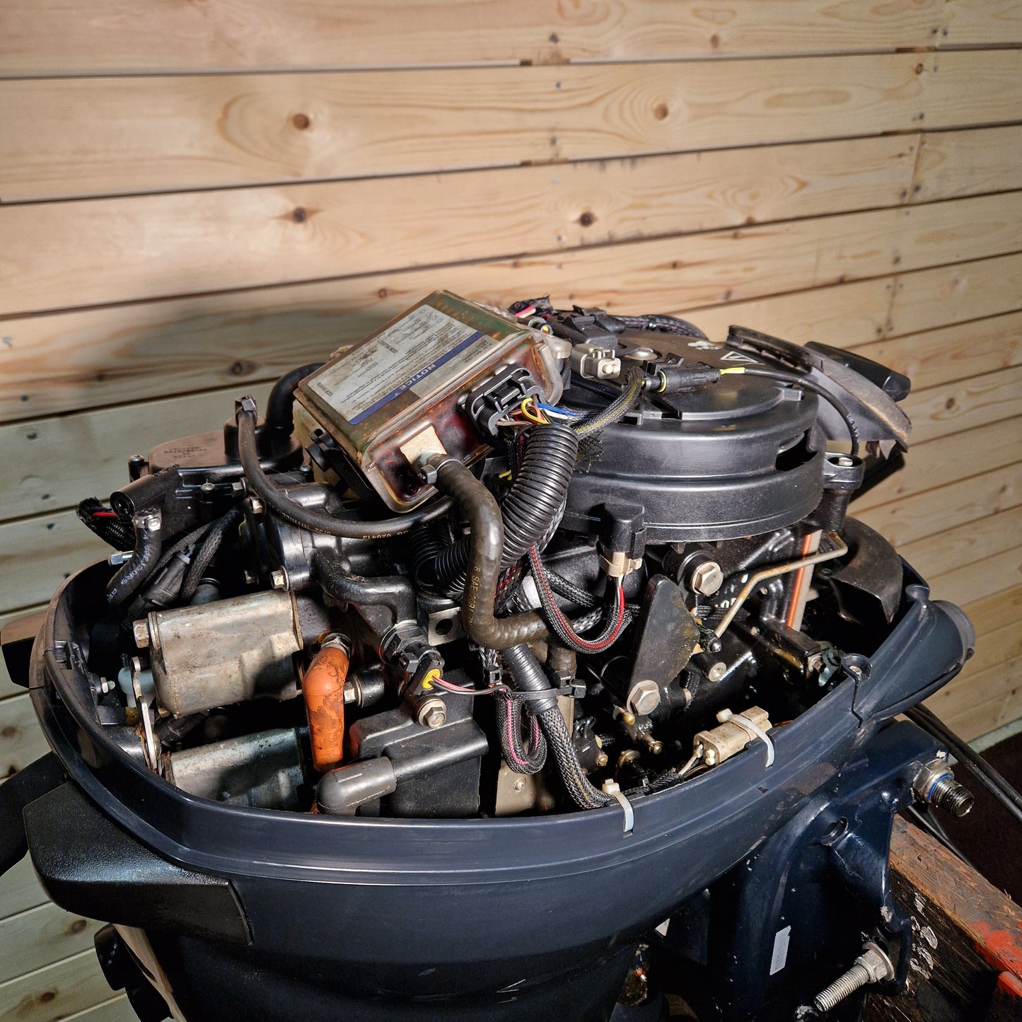 2013 Evinrude 30hp Outboard - Long Shaft