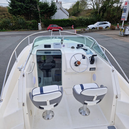 White Shark 206 Cabin w/ Yamaha 150hp