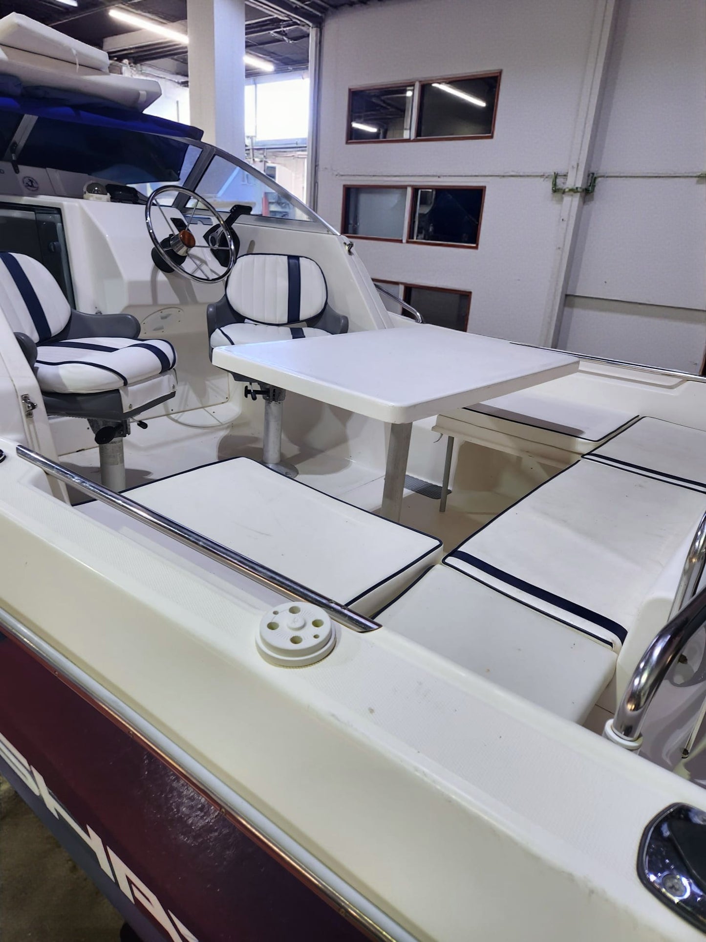 White Shark 206 Cabin w/ Yamaha 150hp