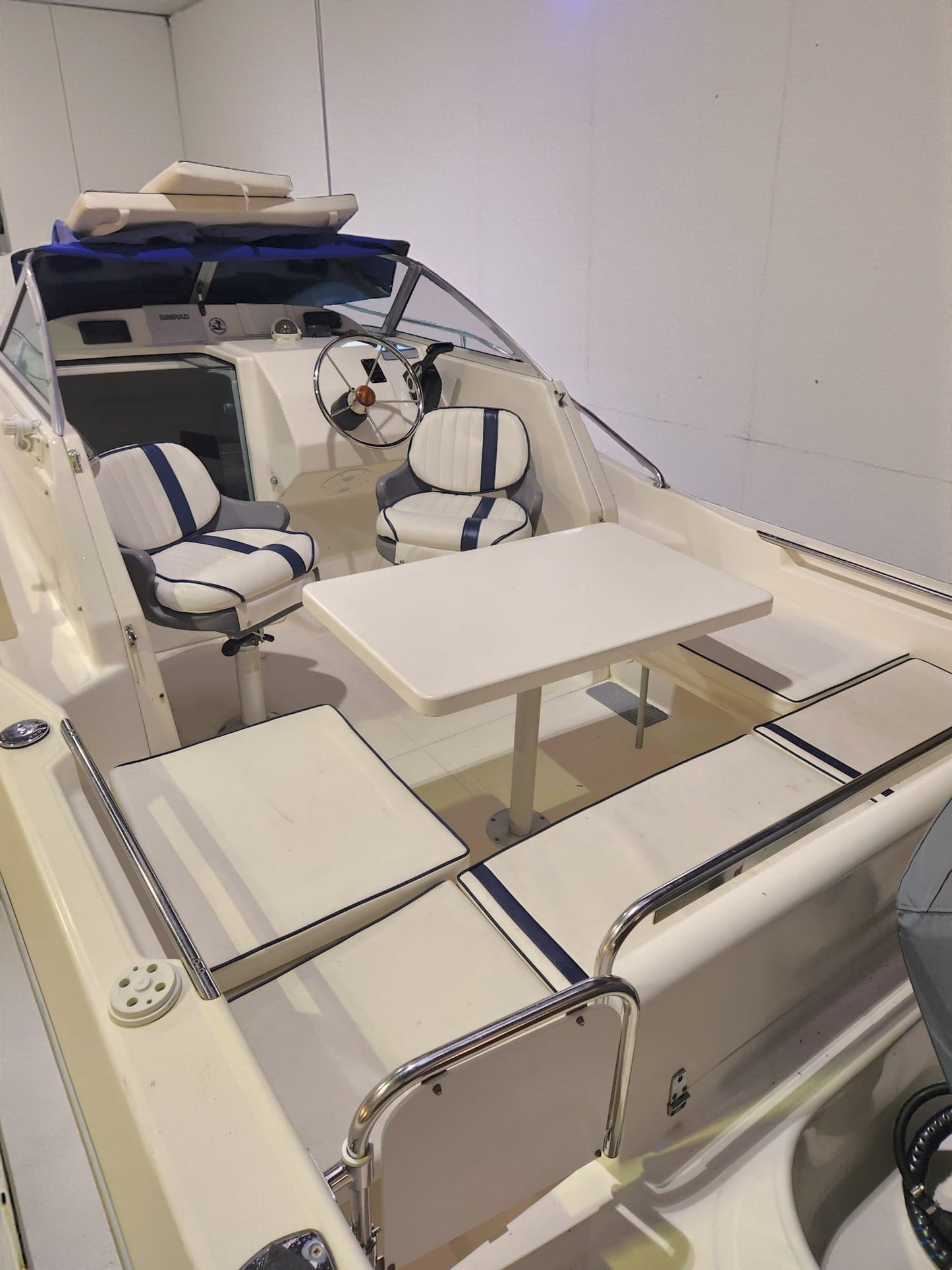 White Shark 206 Cabin w/ Yamaha 150hp