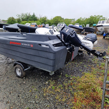 Pioner 12 Maxi (Demo) w/ Evinrude 9.8hp