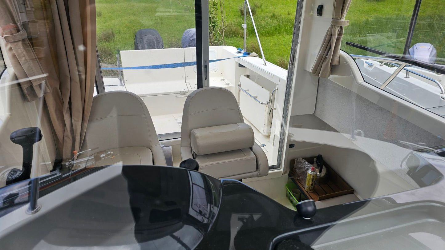 Quicksilver 605 Pilothouse w/ Mercury 115hp