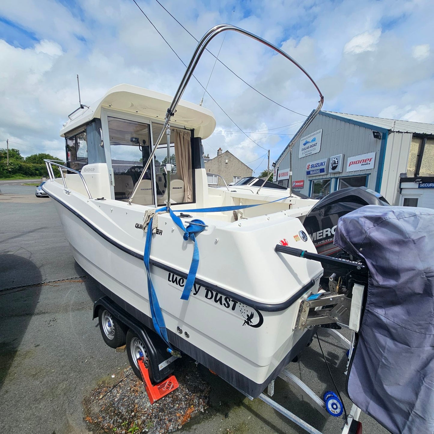 Quicksilver 605 Pilothouse w/ Mercury 115hp