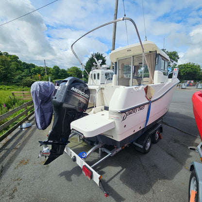 Quicksilver 605 Pilothouse w/ Mercury 115hp
