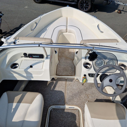 Bayliner 175GT w/ 3.0L MerCruiser
