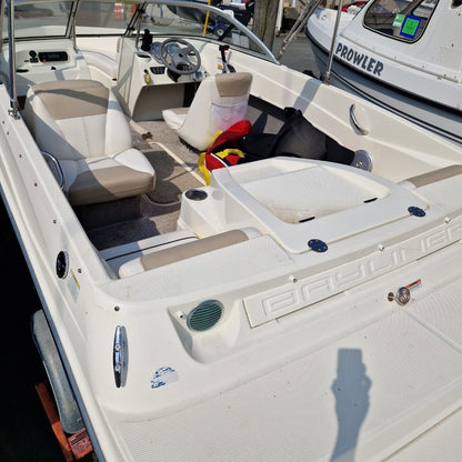 Bayliner 175GT w/ 3.0L MerCruiser