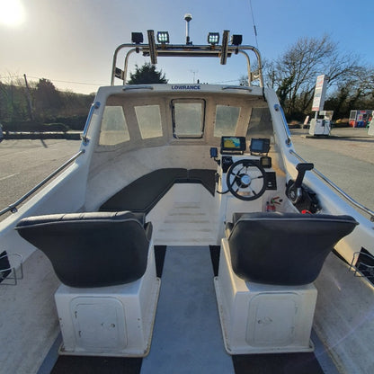 Warrior 165 deck and lights
