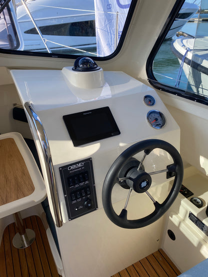PILOTHOUSE 20