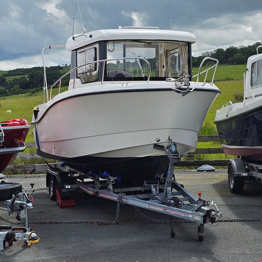 Quicksilver 605 Pilothouse w/ Mercury 115hp