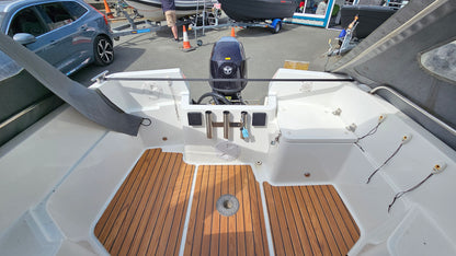 Spectrum 480P w/ Tohatsu 50hp