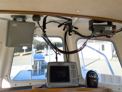 Leeward 18 w/ Evinrude E-TEC 75hp