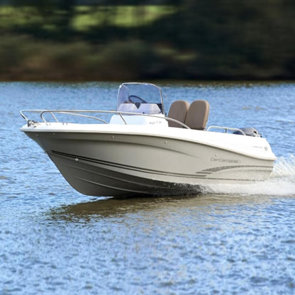 Jeanneau Cap Camarat 4.7 CC w/ Honda 50hp