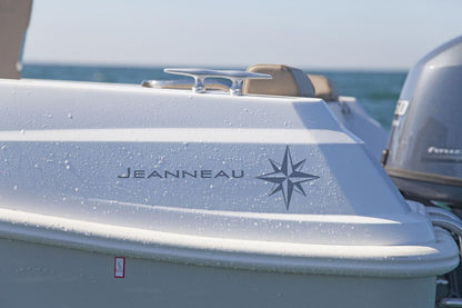 Jeanneau Cap Camarat 4.7 CC w/ Honda 50hp